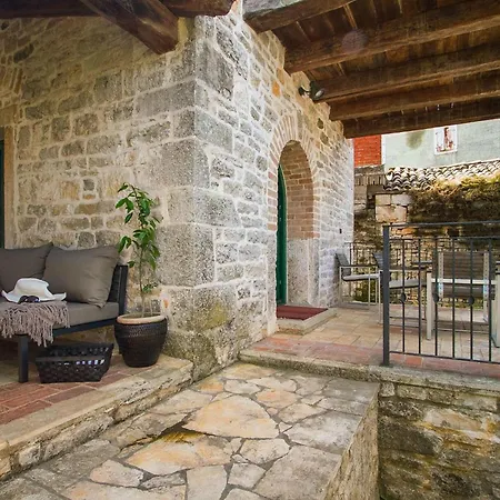 Puro One Holiday home Porec