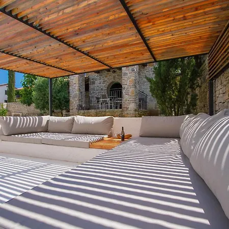 Puro One Holiday home *