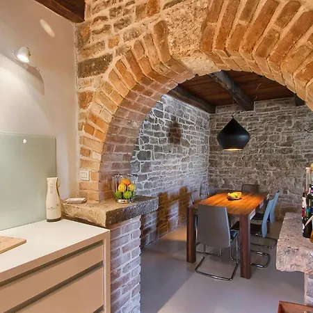 Puro One Poreč